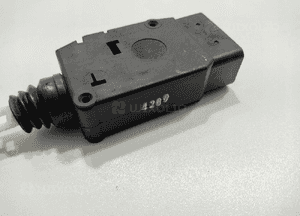 MODUŁ SIŁOWNIK ZAMKA CENTRALNEGO PRAWY PRZÓD PRZEDNI LAND ROVER DEFENDER 4