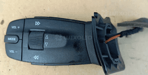 Seat Ibiza 6J IV panel sterowania radiem