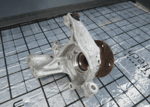 PIASTA ZWROTNICA TYŁ TYLNA LEWA VW GOLF VII 7 4x4 7