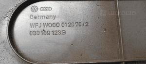 Osłona obudowa rozrządu Seat Cordoba 1.4 8V 030109123B 6