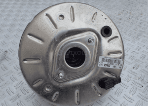 SERWO HAMULCOWE MERCEDES W176 2464301330 RADOM