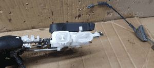 Zamek drzwi przesuwnych Opel Movano III 8200766631 3