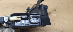 Zamek lewy przód przedni lewy BMW E46 Europa 8253431 3