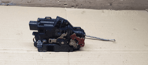 Zamek prawy przód przedni prawy Audi A4 B6 7 PIN 8E1837016C 2