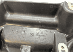 BMW i3 I01 Kierownica prowadnica powietrza - 16108 4