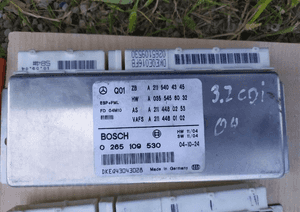 MERCEDES ML GL 164 163 S 220 S 221 E 211 CLS 219 CL 215 -  moduł ESP 6