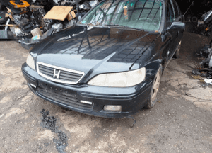 Honda Accord 99-02 Maska zderzak pas wzmocnienie lampa chłodnica 3