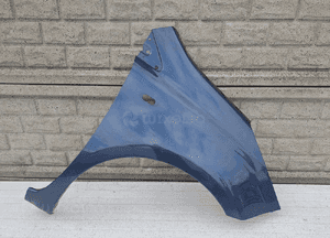 Nissan note 2006 - 2012 błotnik przedni prawy 1