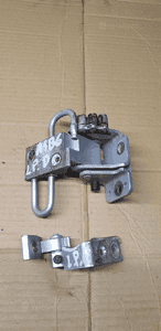 Zawias zawiasy drzwi lewy przód para Audi A4 B6 8E0831411B 1