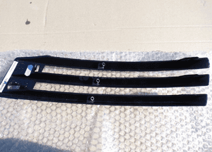 Kratka zderzaka przedniego prawa range rover LR118371 nowy oryginał 2