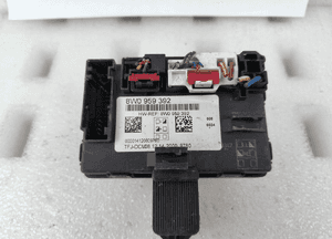 VW AG AUDI STEROWNIK MODUŁ DRZWI 8W0959392 3