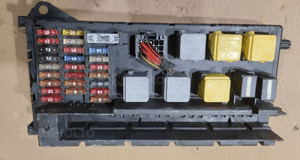 SKRZYNKA BEZPIECZNIKÓW MERCEDES SPRINTER W906 LIFT VW CRAFTER I A9065454701 6