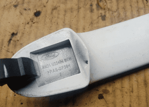 Klamka zewnętrzna prawy przód Ford Mondeo MK4 6M21U22404BCW 3