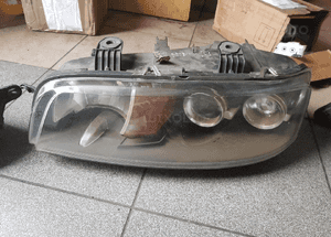 lampa lewa prawa przód punto 2 1
