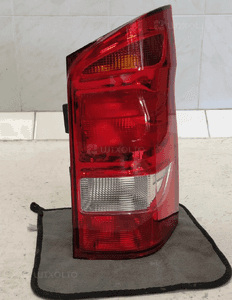 Mercedes vito 447 W447 obudowa lampa tył tylna prawa oryginał 3