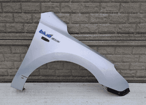 Hyundai I30 i30 10 -13 błotnik prawy przedni 1