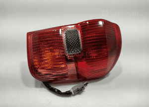 Lampa prawa prawy tył tylna toyota RAV4 ii 2001-2003 europa 2