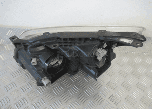 Lampa przednia przód prawa toyota avensis ii T25 soczewka 2003-2006 6