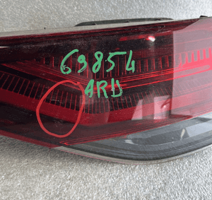 Lampa prawy tyl w klape megane iv lift 265502194R 4