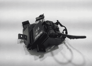 Halogen prawy przód mocowanie halogenu peugeot partner iv 9816770380 19-24 5