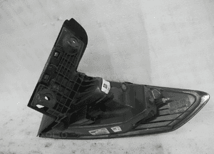 Ford mondeo MK5 lift kombi idealna lampa tylna lewa 4