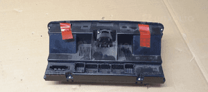 Panel nawiewu powietrza klimatyzacji klimatronic Audi A8 D3 4E0820043G 5