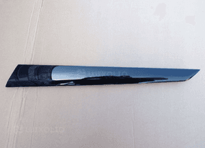 Listwa drzwi tylnych prawych mercedes W204 A2047300622 nowa oryginał 2