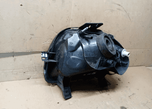 Lampa prawy przód przednia prawa Renault Clio II 7
