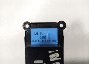 PANEL PRZEŁĄCZNIK SZYB LEWY PRZÓD PRZEDNI SUZUKI IGNIS III 2020-2024 EUROPA 7