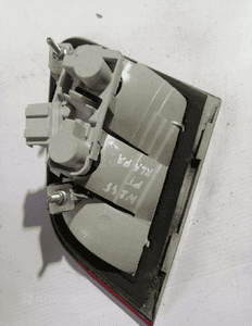 Mercedes W245 Lampa Tylna w Klapę Prawa - 11866 7