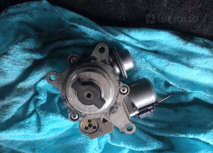 pompa wtryskowa citroen c 4 1.6 thp 5888798011c 3