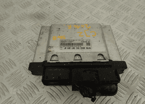 Sterownik silnika volkswagen 04E907309AF 1
