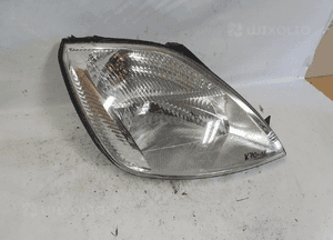 Lampa przednia prawa przód prawo ford fiesta MK6 3