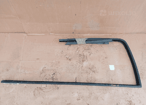Uszczelka drzwi prawy przód przednia prawa Ford Transit MK7 1