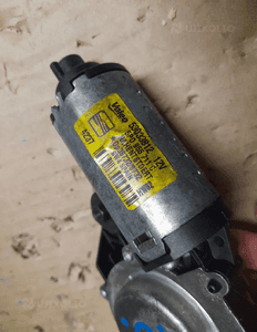 Silniczek wycieraczek tył Seat Leon II 53033812 2