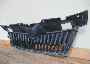 Grill gril atrapa skoda fabia ii 2 lift 2010-2014 rok 7