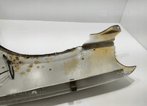 Błotnik prawy przód przedni nissan navara D22 1997-2005 13