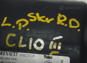 Lampa lewy przód renault clio iii 260607570R 4