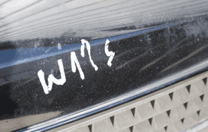 Atrapa chłodnicy grill Mercedes W114; W115 1