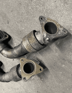 mercedes 3,0 cdi  3,2 om642 kolektor wydechowy  prawy 3