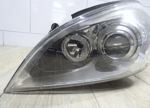 Lampa lewa przód volvo S60 10-13 xenon 31299990 2