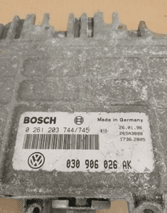 Komputer sterownik silnika VW Polo III 6N 1.0 030906026AK 2