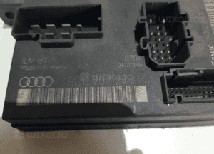 sterownik świateł audi a 4 b 7 8e0907279k 2