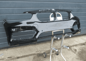Zderzak przedni przód bmw 1 i F20 lift lci 2015-2019 4