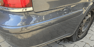 Toyota Avensis T25 Kombi 1F6 klapa tył tylna szyba 3