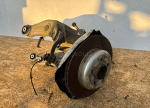 BMW 5 F10 F11 Zwrotnica tył Prawa - 16412 4