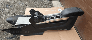 Tunel środkowy podłokietnik Opel Zafira C 3