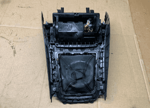 Tunel środkowy osłona tunelu popielniczka Mercedes CLA 117 A1768100179 A1766807100 6