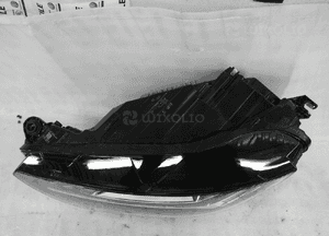 Audi Q5 ii 80A lift matrix led cała lampa przednia lewa 8