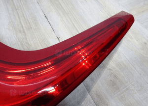 Volvo XC60 lift lampa lewa tylna lewy tył 31323034 5